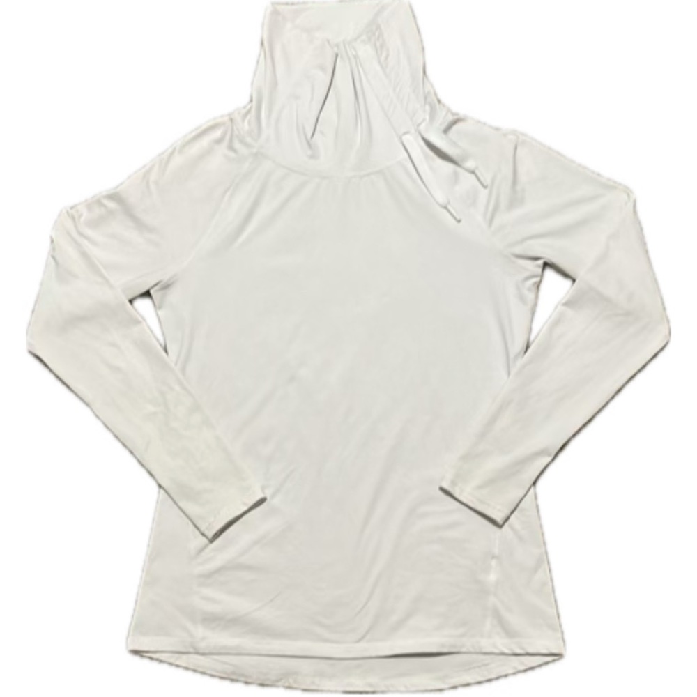 Layer 8 Performance White Fitted Long Sleeve Activewear